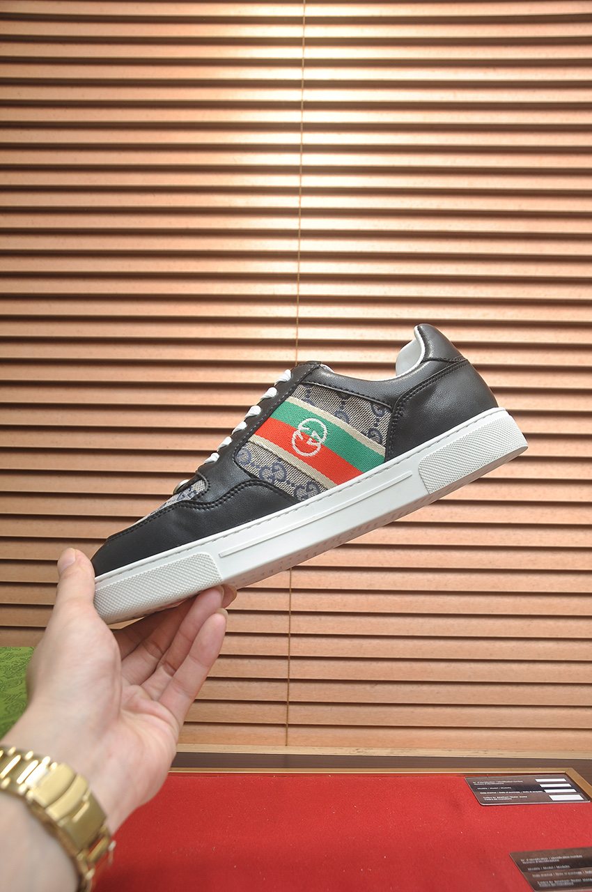 Gucci Red-Green Stripe Low-Top Sneakers — side