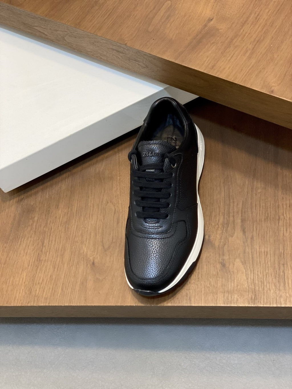 ZILLI Stitched Low-Top Sneakers — front