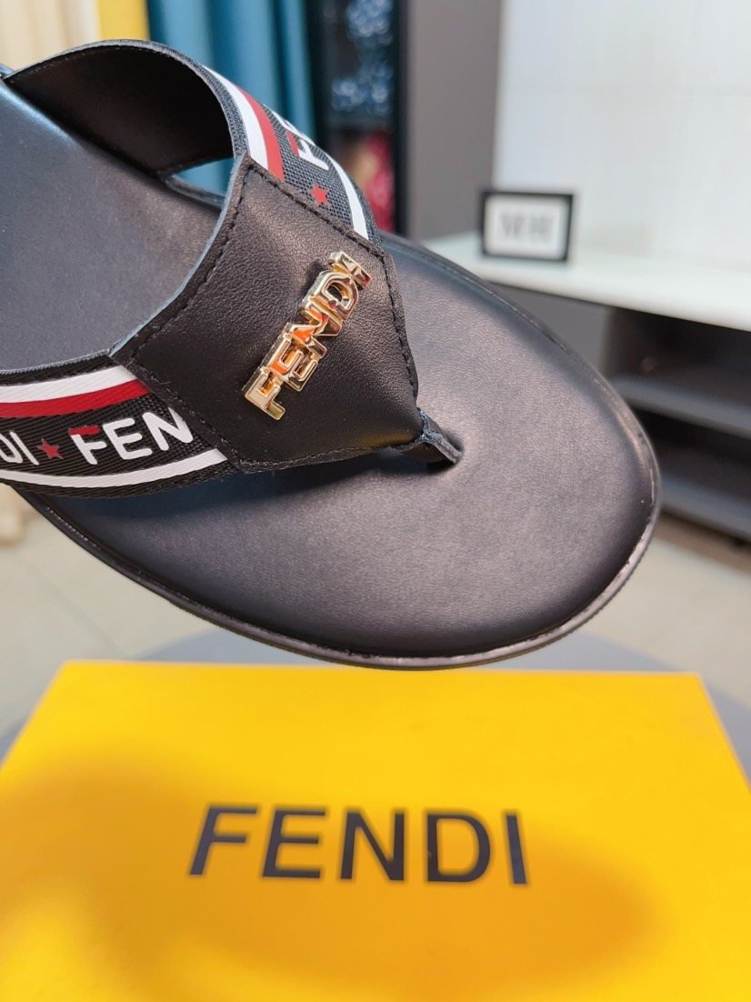 Fendi Striped Thong Sandals — detail